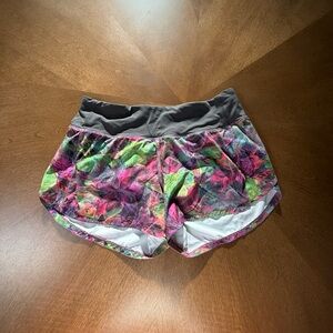 Lululemon Speed Up shorts 4”